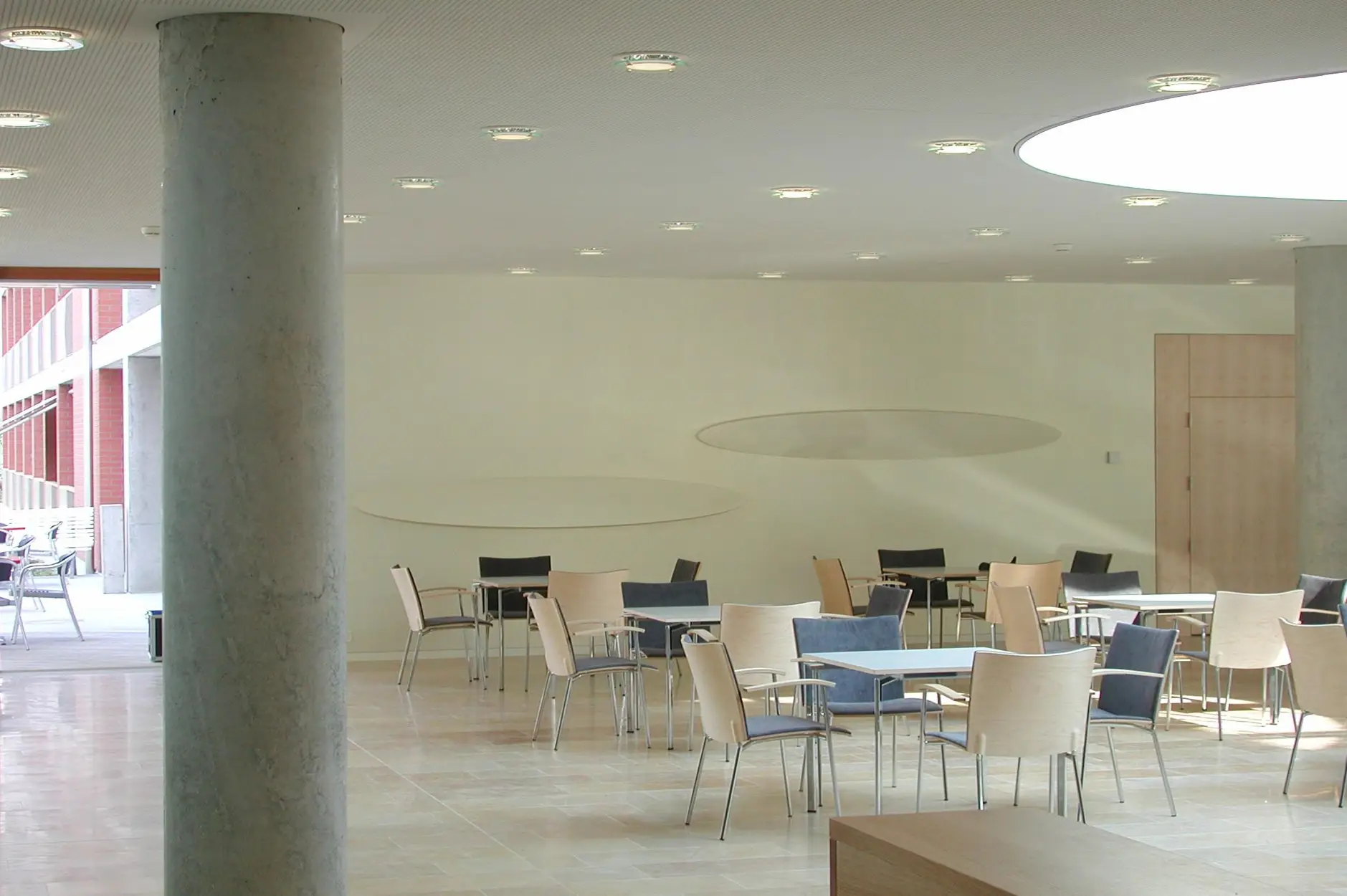B59 Foto Innen Speisesaal