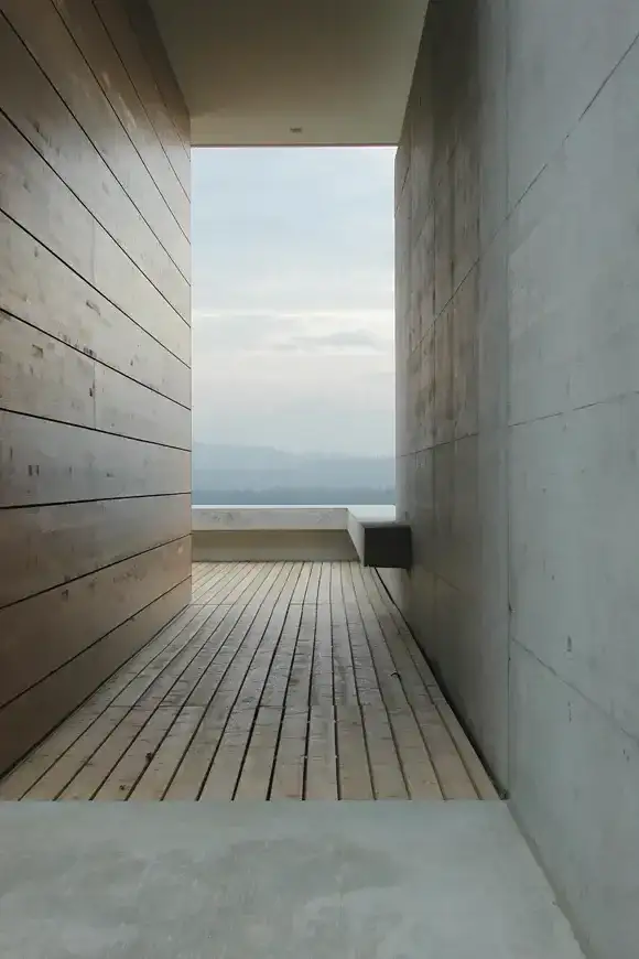 B98 Foto Aussen Korridor Terrasse