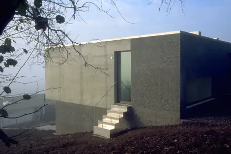 C43 Foto Aussen Ostfassade Eingang