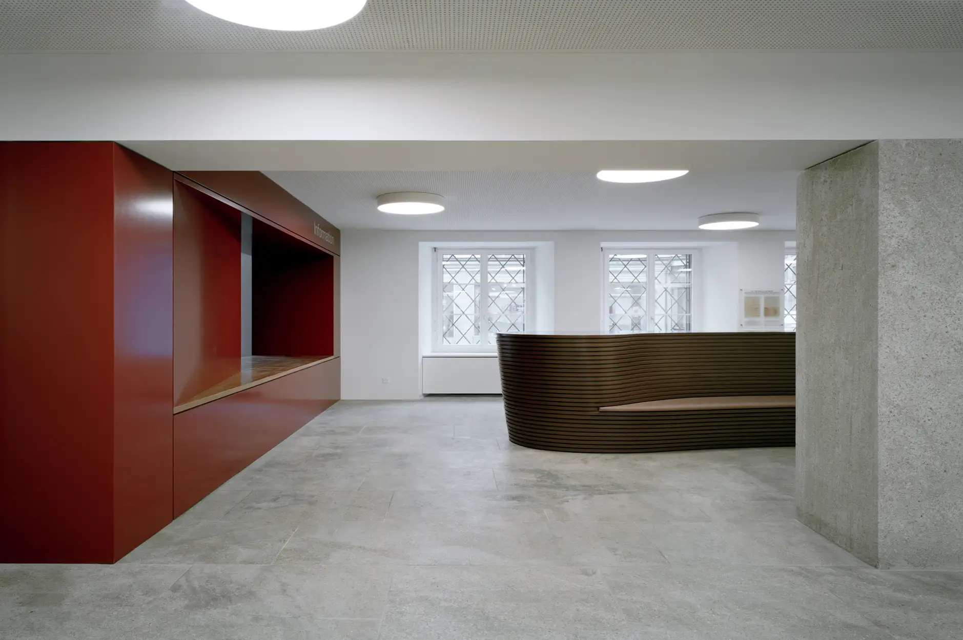 C56 Foto Innen Foyer 01