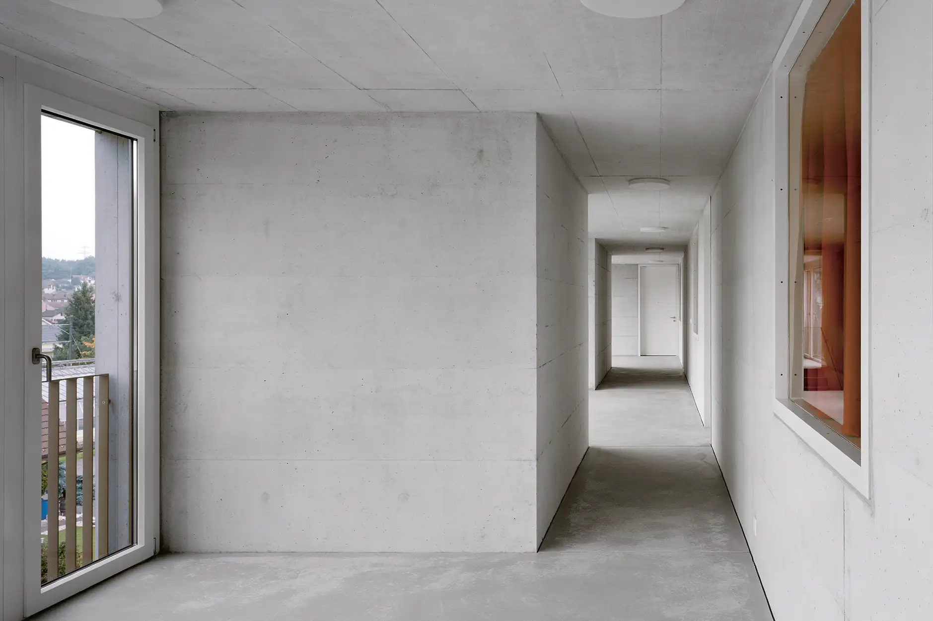 D64 Foto Innen Erschliessung Korridor