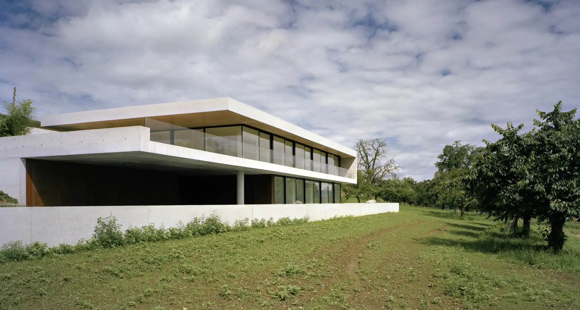 D47 Foto Aussen Fassade Südwest 02