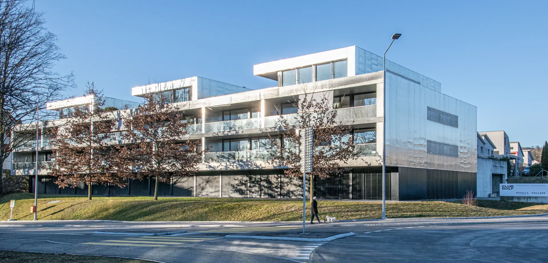 D51 Foto Aussen Suedostfassade Header