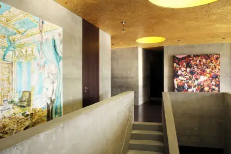 D52 Foto Innen Treppe Galerie