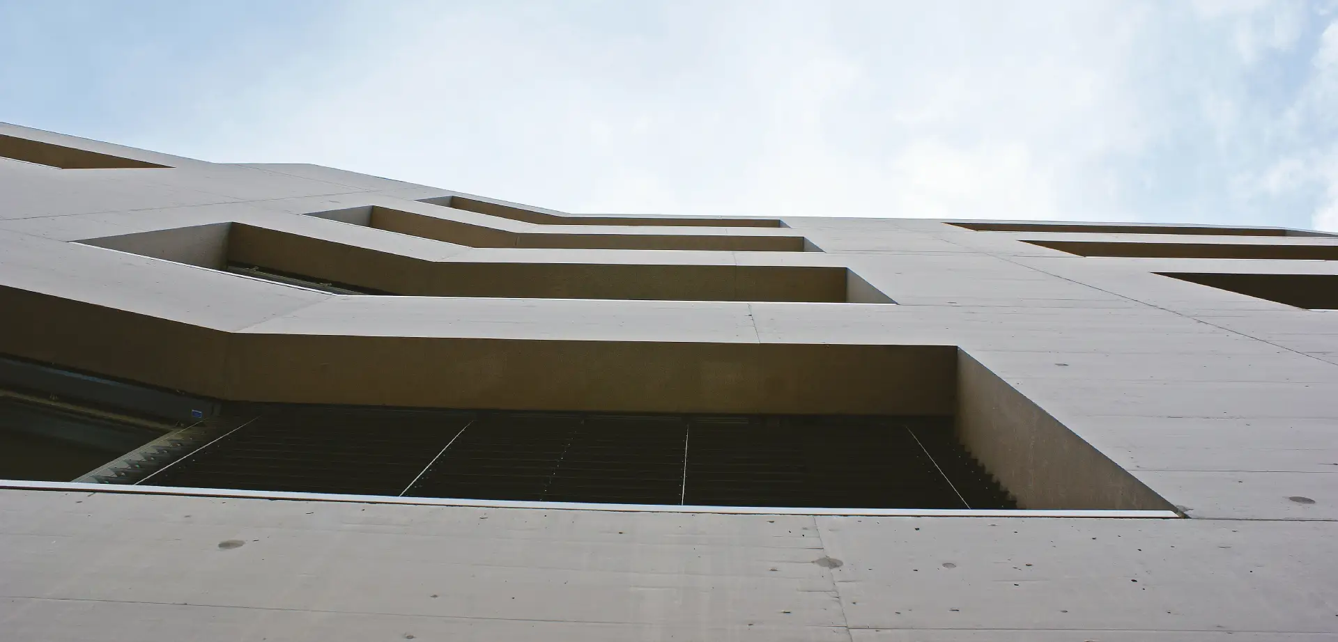 D69 Foto Aussen Fassade Header