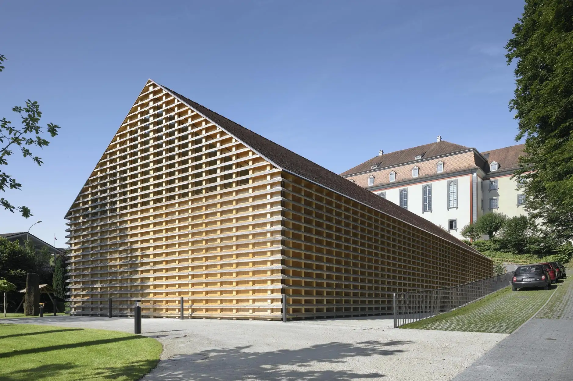 D77 Foto Aussen Nordostfassade