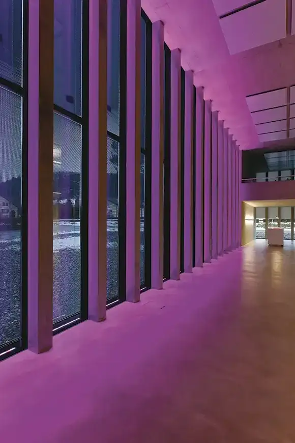 E06 Foto Innen Jürg Nänni