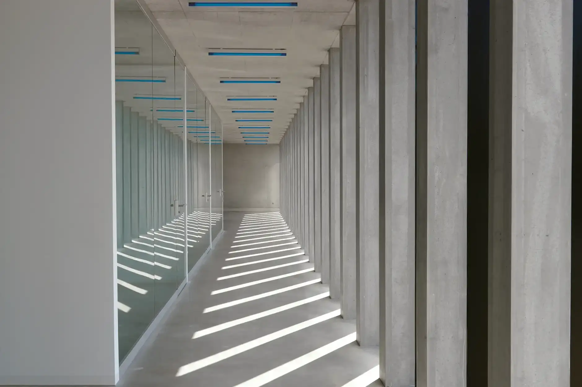 E06 Foto Innen Korridor