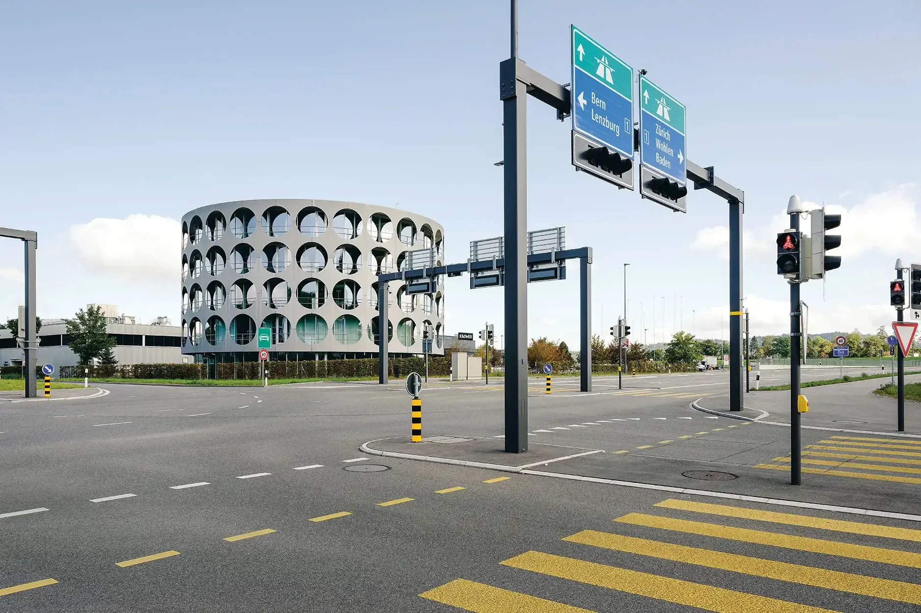 E19 Foto Aussen Kreuzung