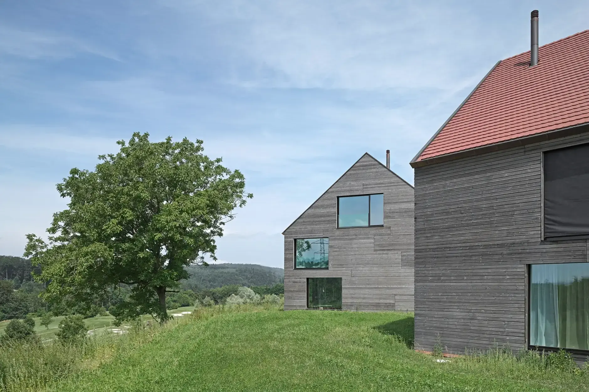 E26 WÜB Foto Aussen Südfassade 01