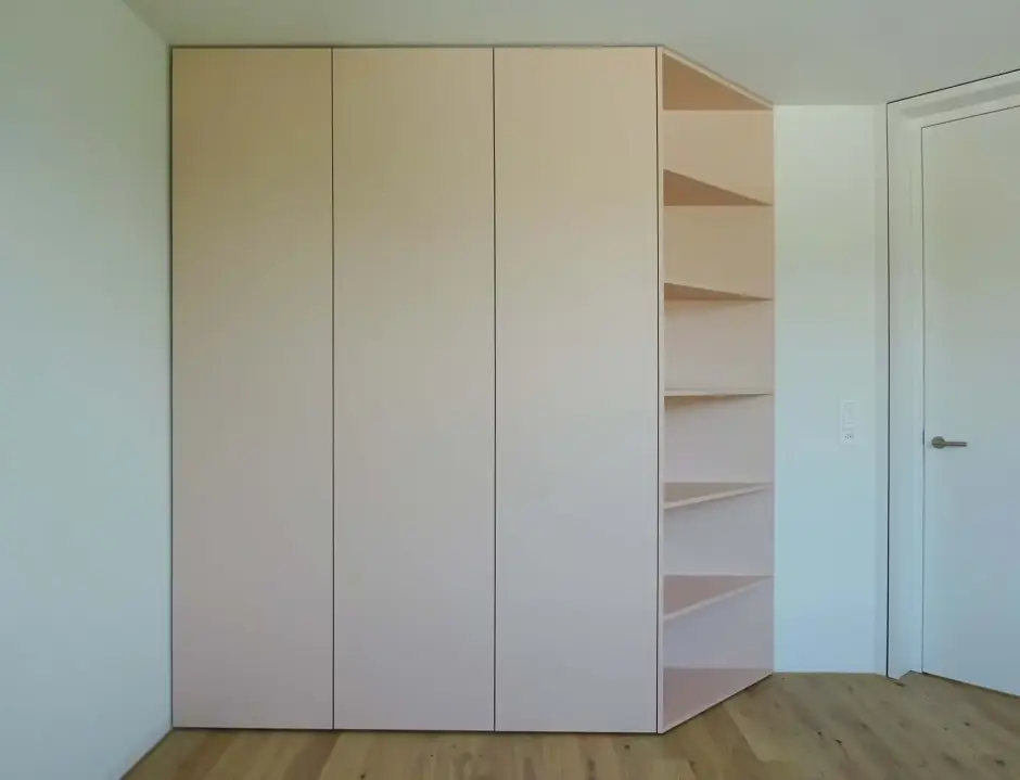 E69 B Foto Innen Einbauschrank 03