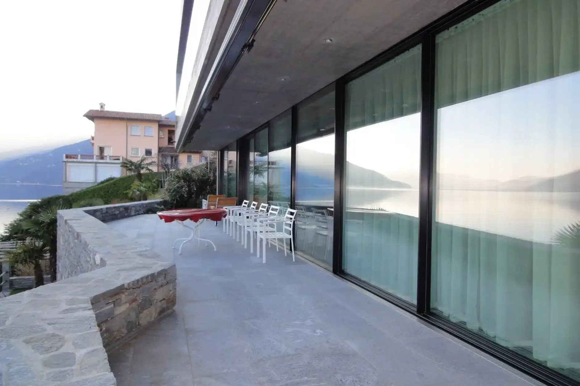 E75 Foto Aussen Terrasse