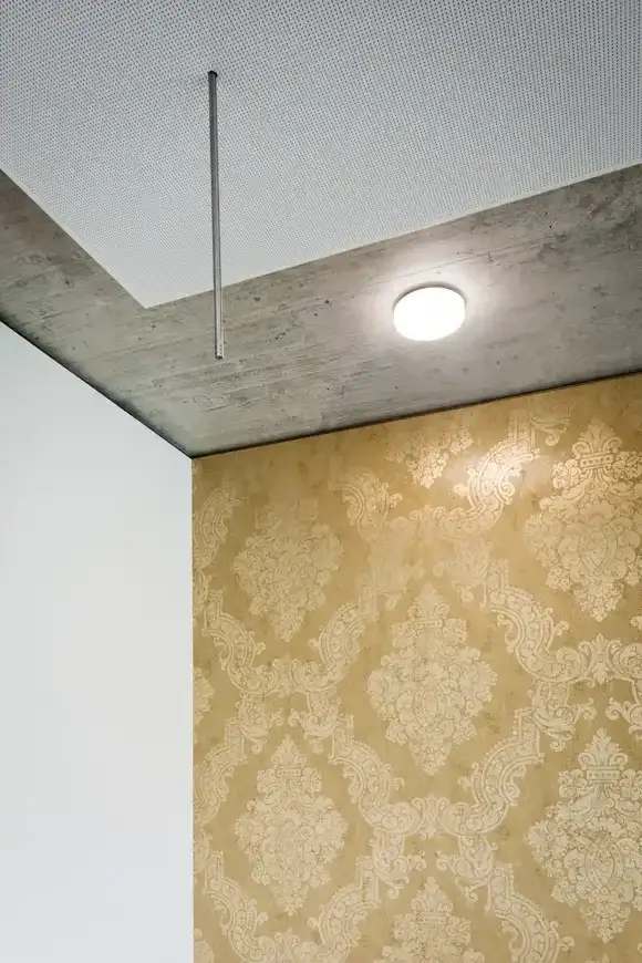 F16 Foto Innen Materialisierung