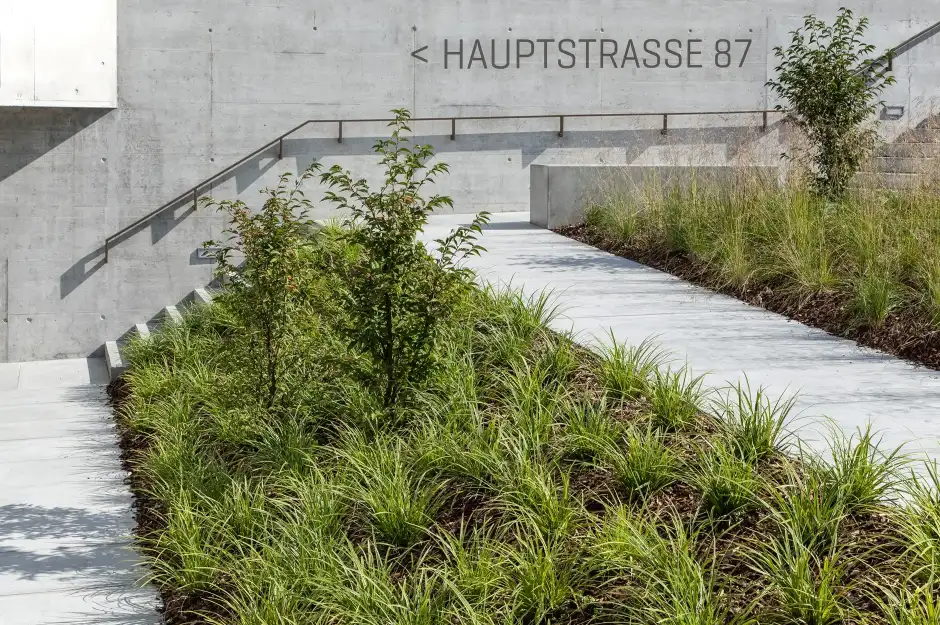 F16 Foto Aussen Sunken Garden 02