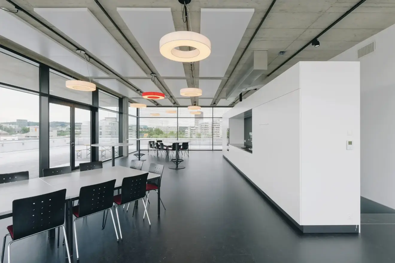 F27 C Foto Innen Küche