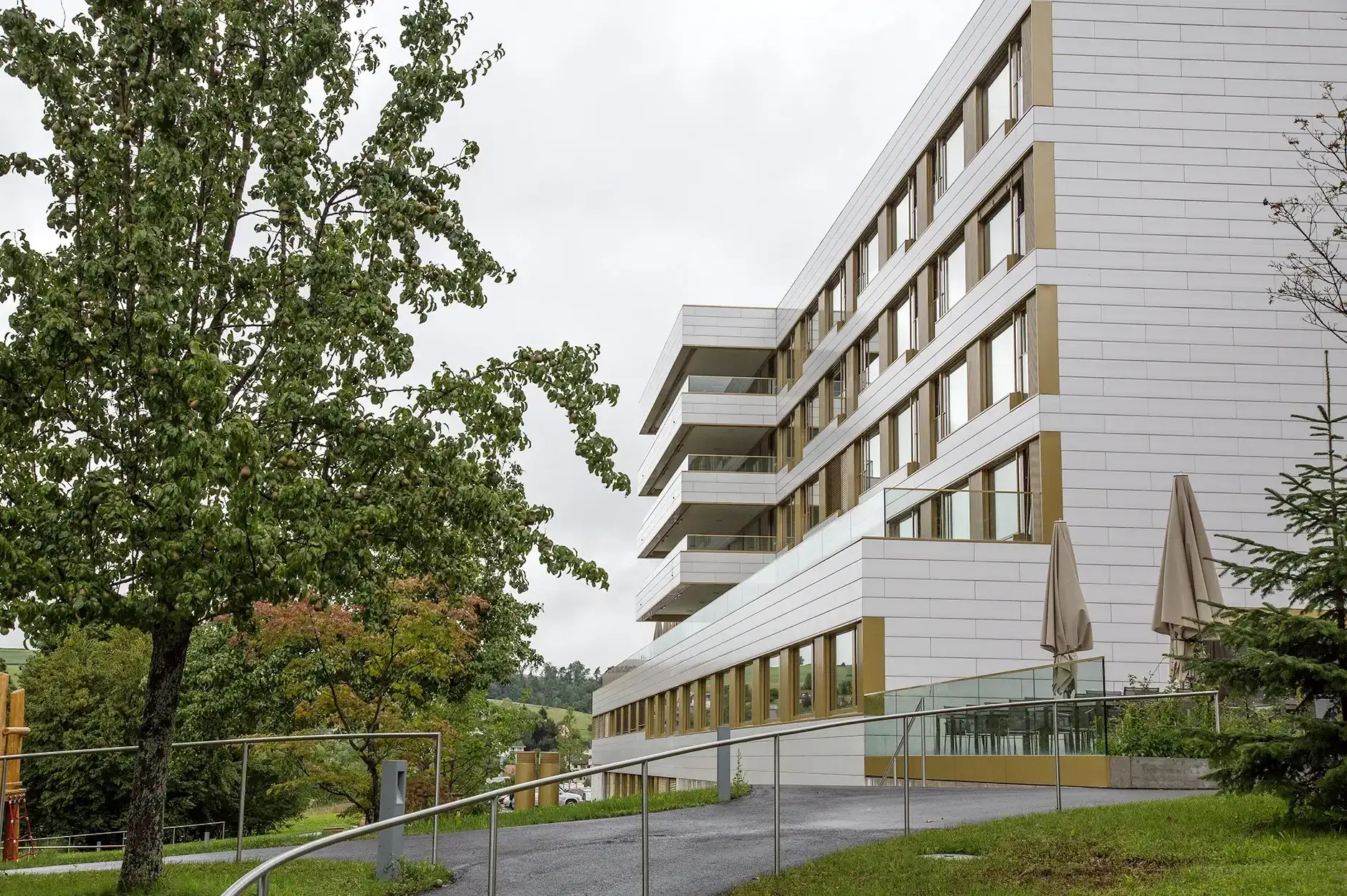 F33 Foto Aussen Terrasse