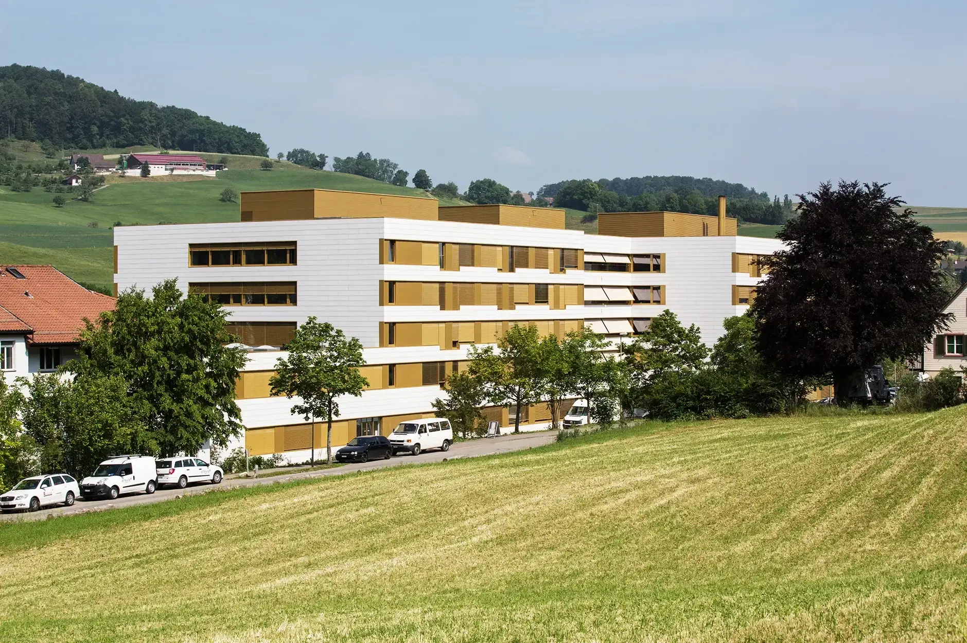 F33 Foto Aussen Feld