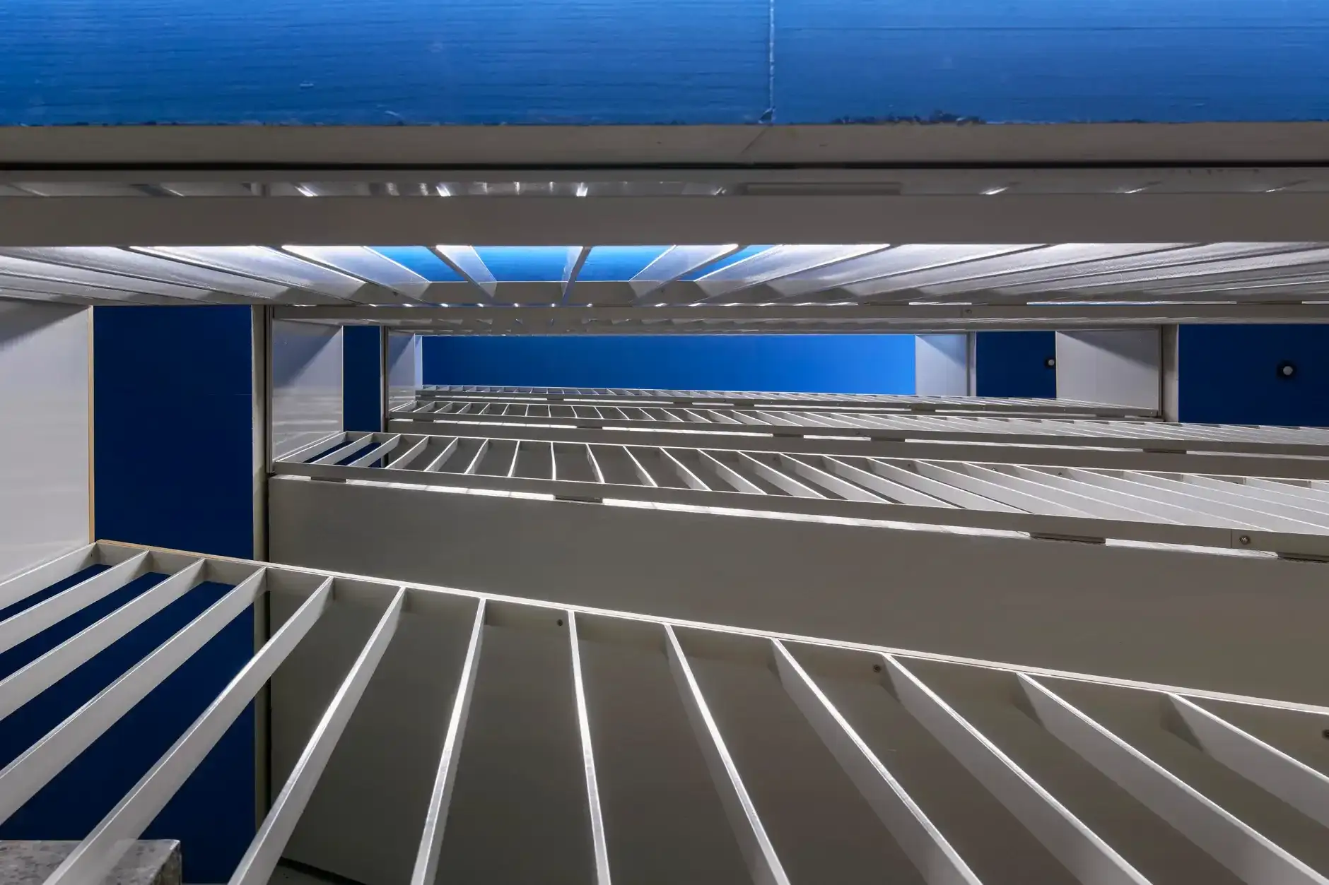 F44 Foto Innen Treppenauge