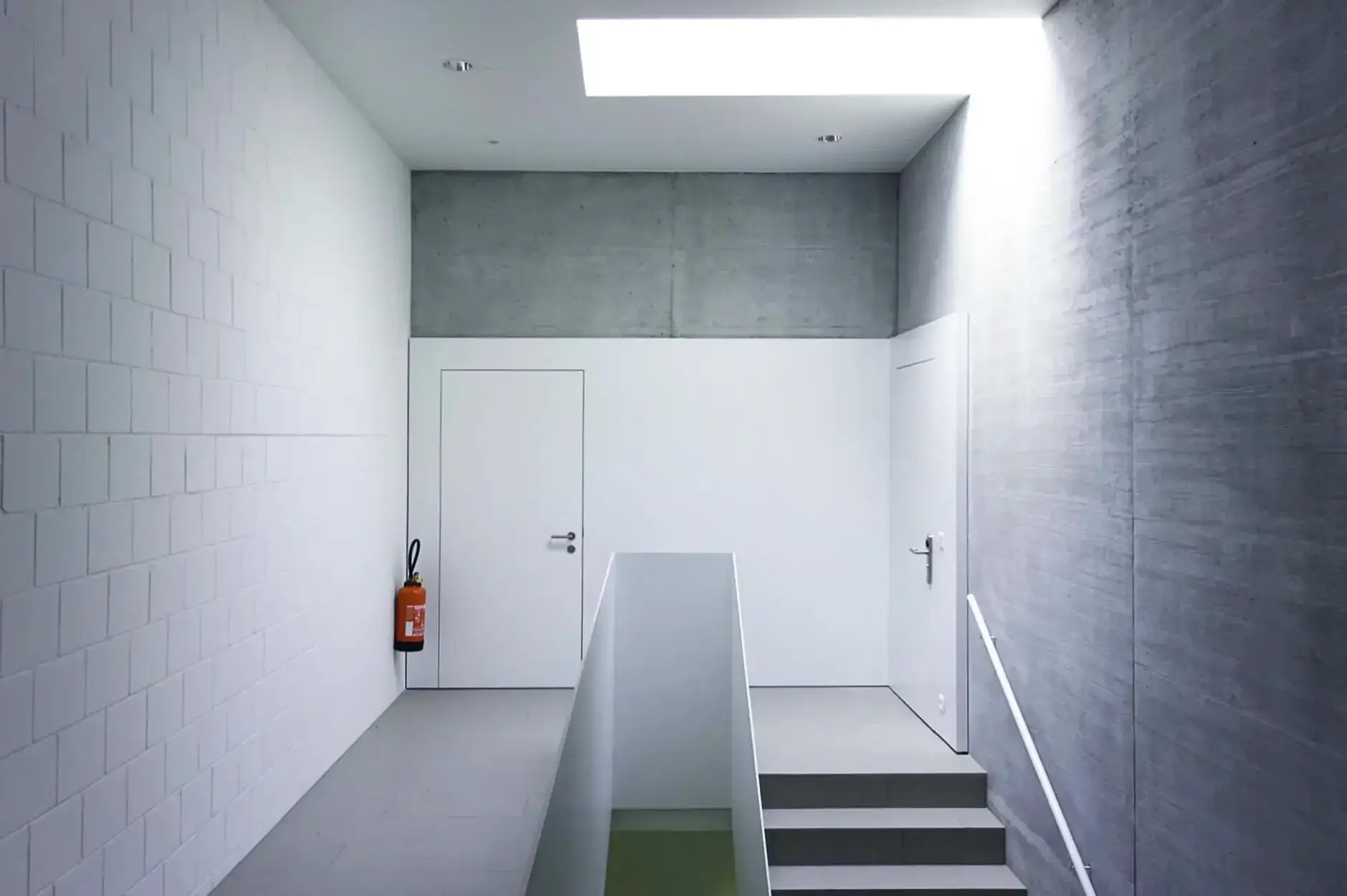 F53 Foto Innen Treppenhaus 02