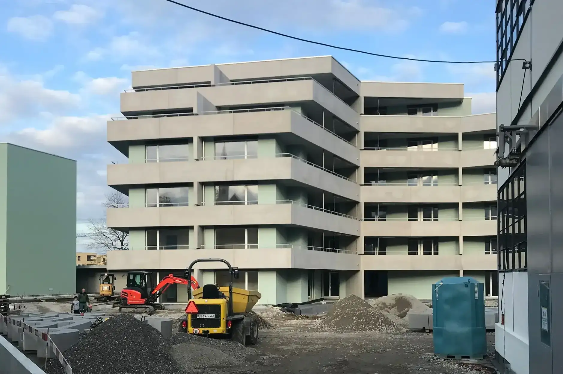 F68 Foto Baustelle Aussen 1