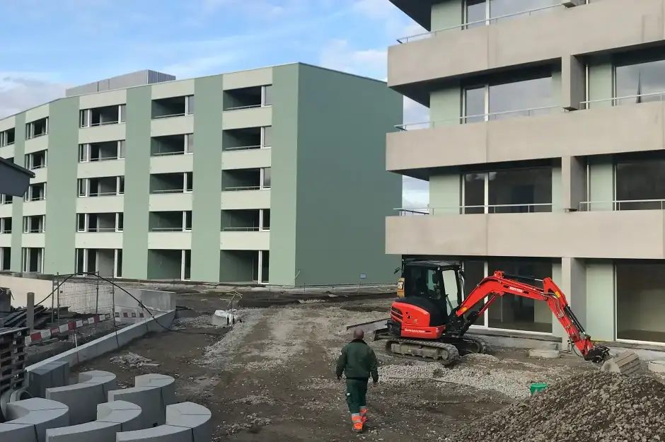 F68 Foto Baustelle Aussen 2