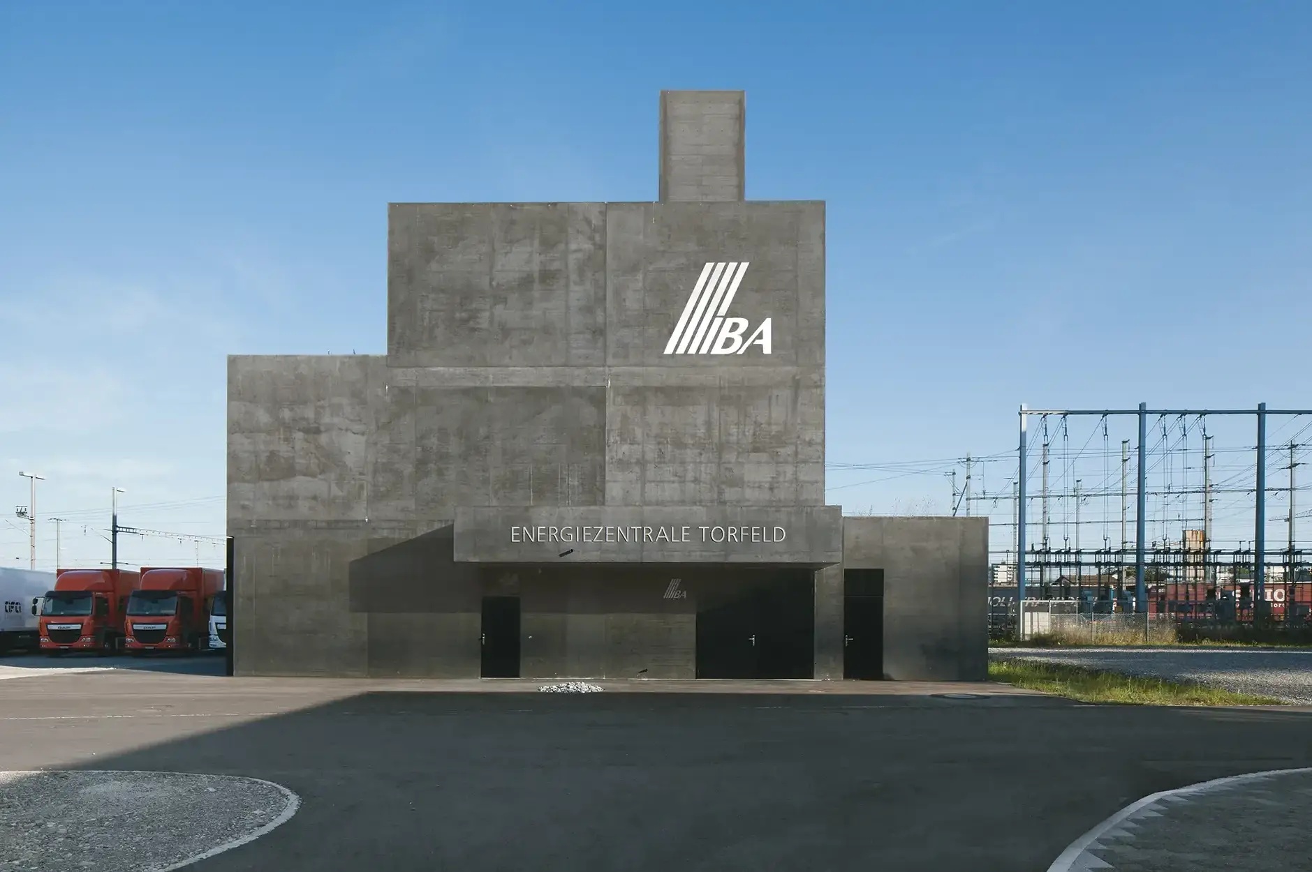 F70 Foto Aussen Frontal Eingang