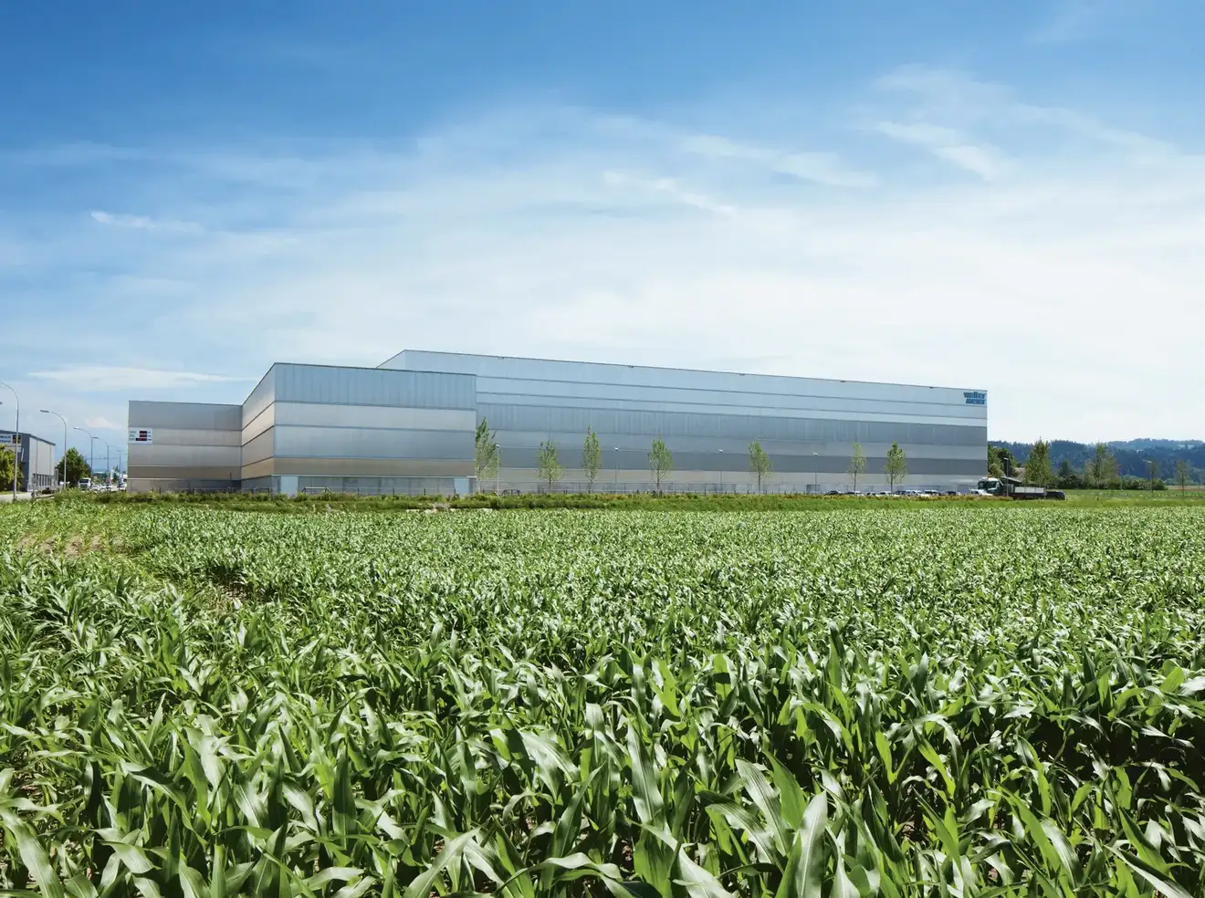 F78 A Foto Aussen Feld Header