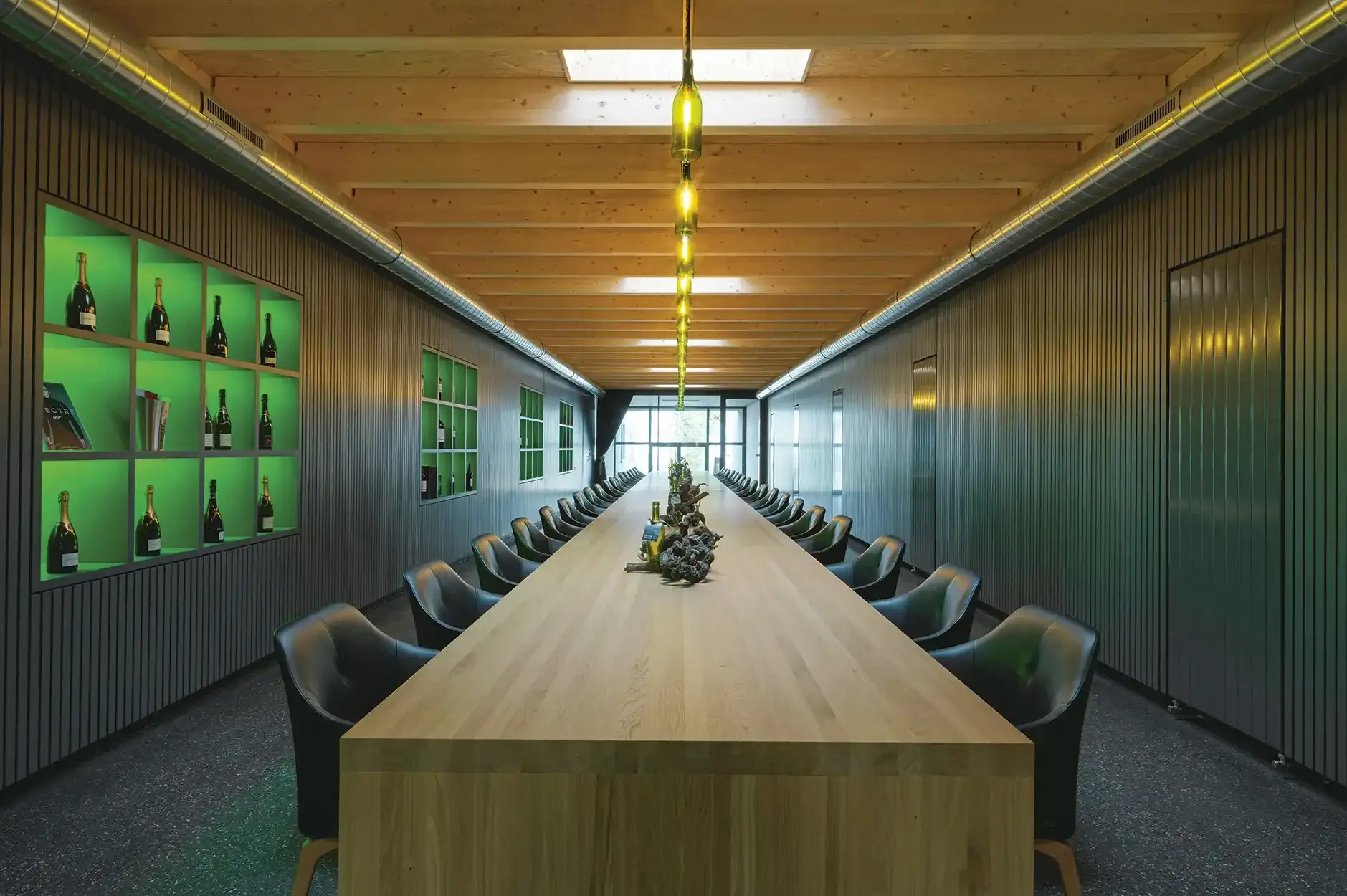 F97 Foto Innen Seminarraum 01