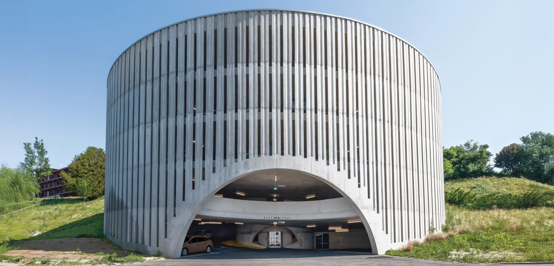 G11 Foto Aussen Header