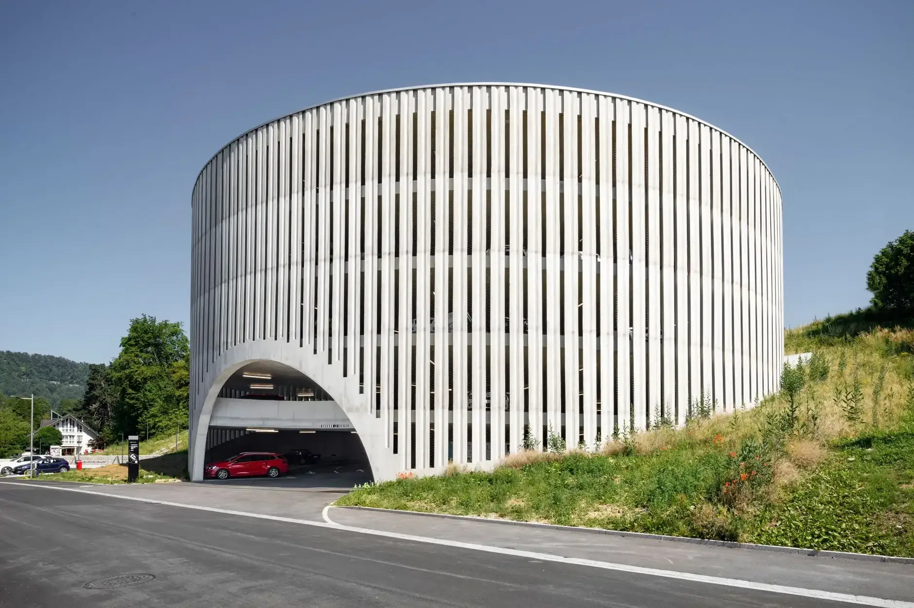 G11 Foto Aussen Parkhaus 02