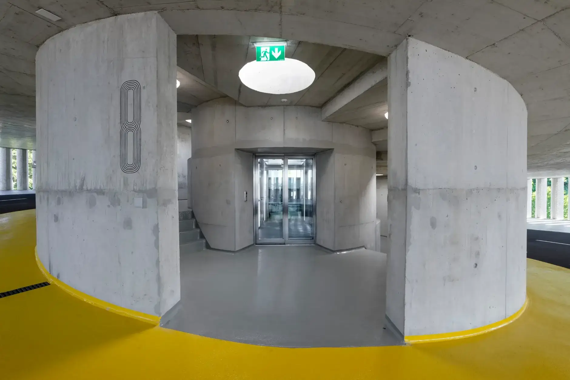 G11 Foto Innen Kern Aufzug Treppenhaus 02