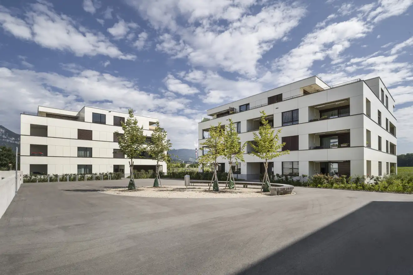 G32 Foto Aussen Innenhof 03