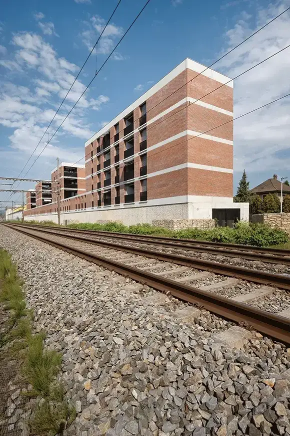 G36 Foto Aussen Gleise 03