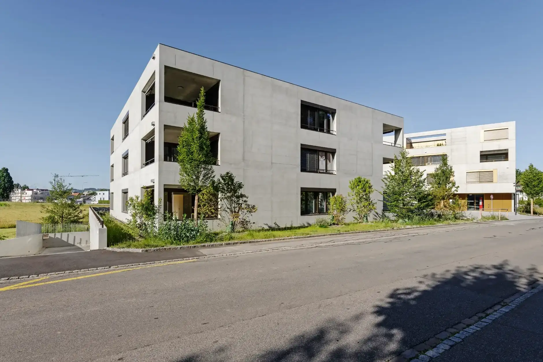 G40 Foto Aussen Strasse 02