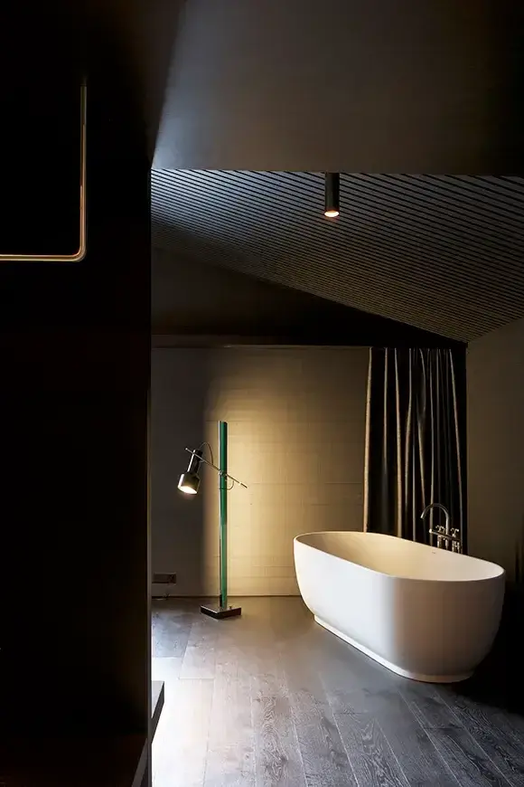 G63 Foto Innen 28 Badewanne