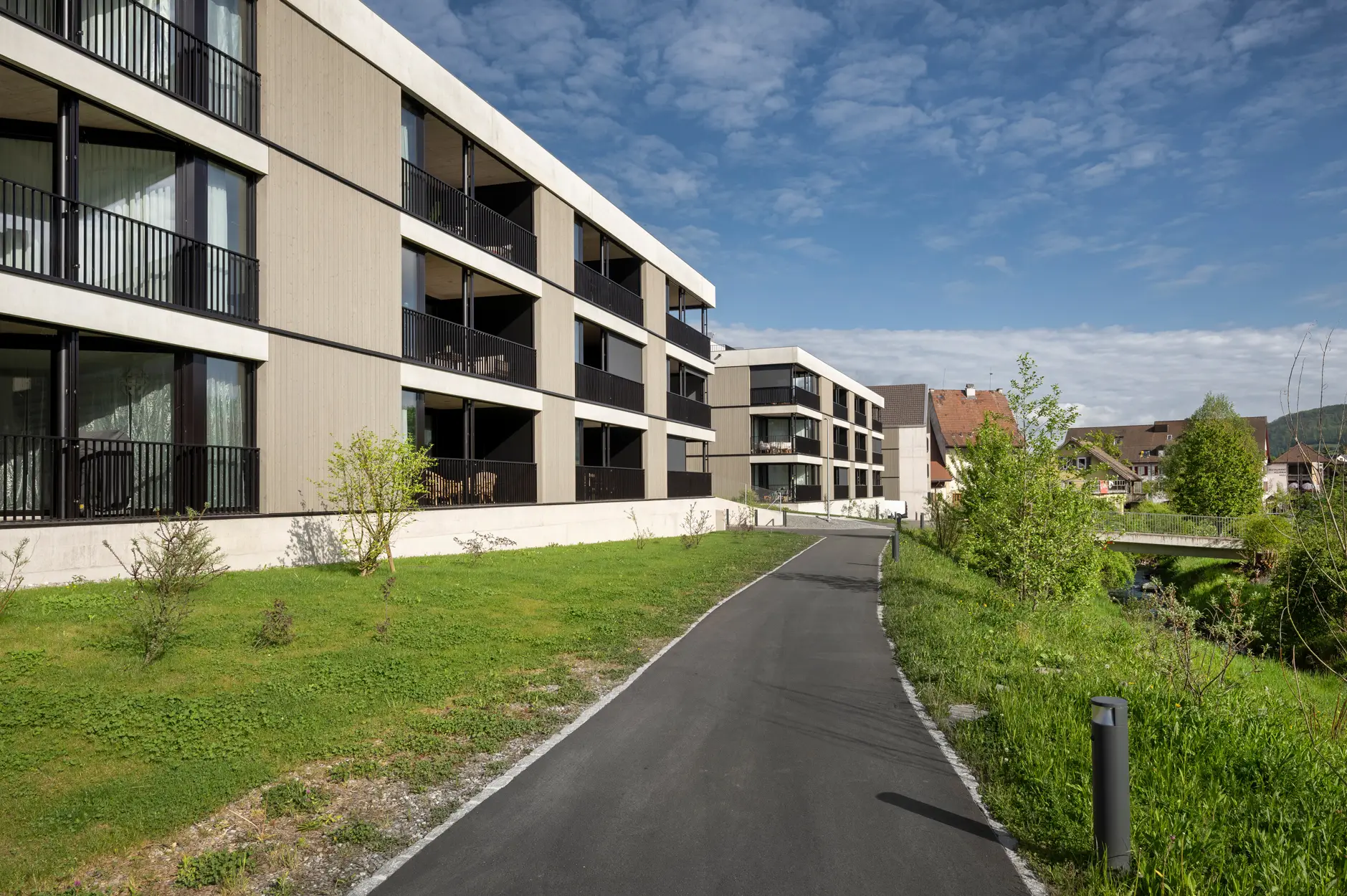 G74 Foto Aussen Erschliessung Balkone