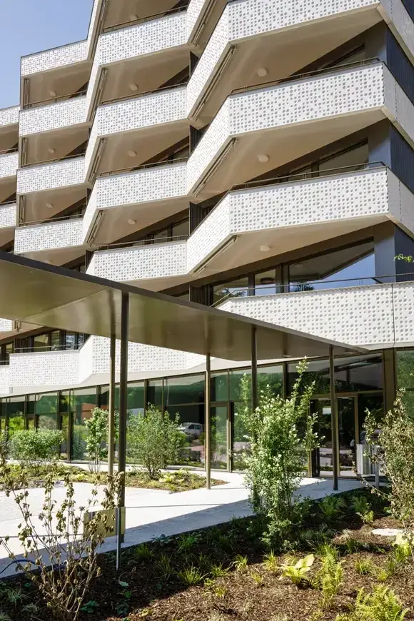 G90 Foto Aussen Passerelle 02