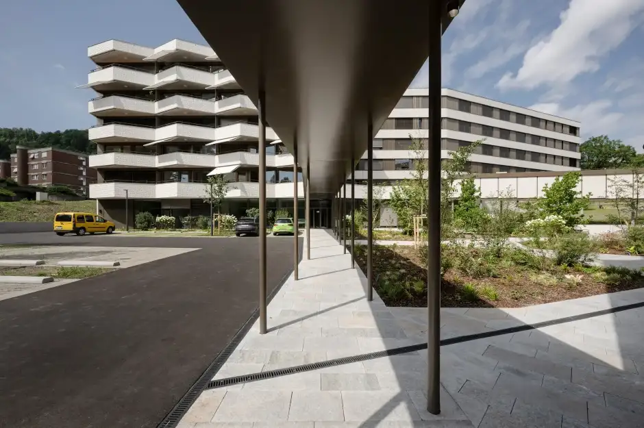 G90 Foto Innen Passerelle 03