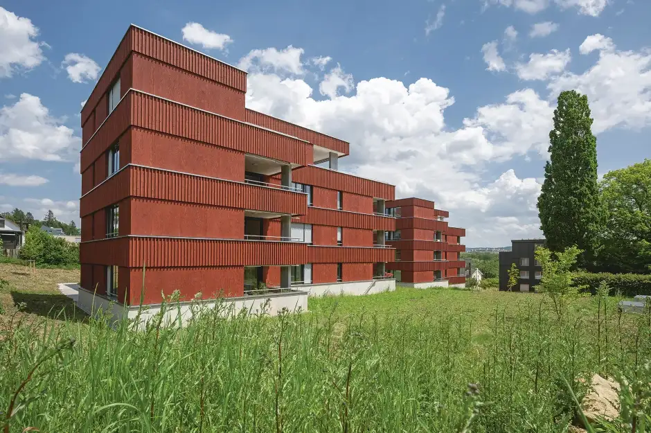 G99 Foto Aussen Wiese 01