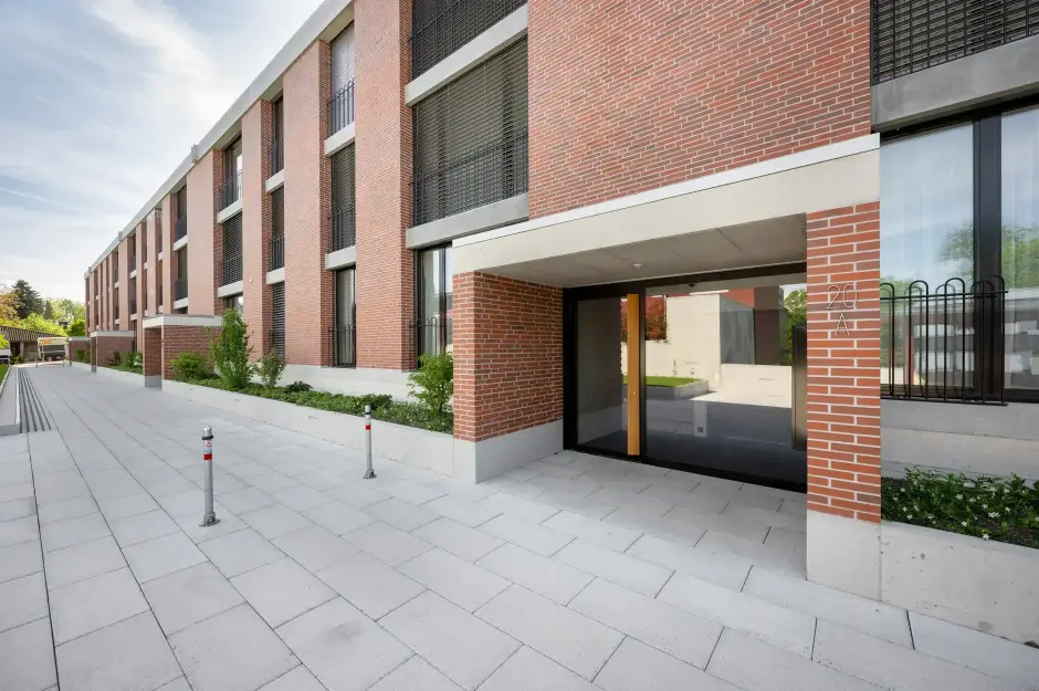 H37 Foto Aussen Erschliessung 02