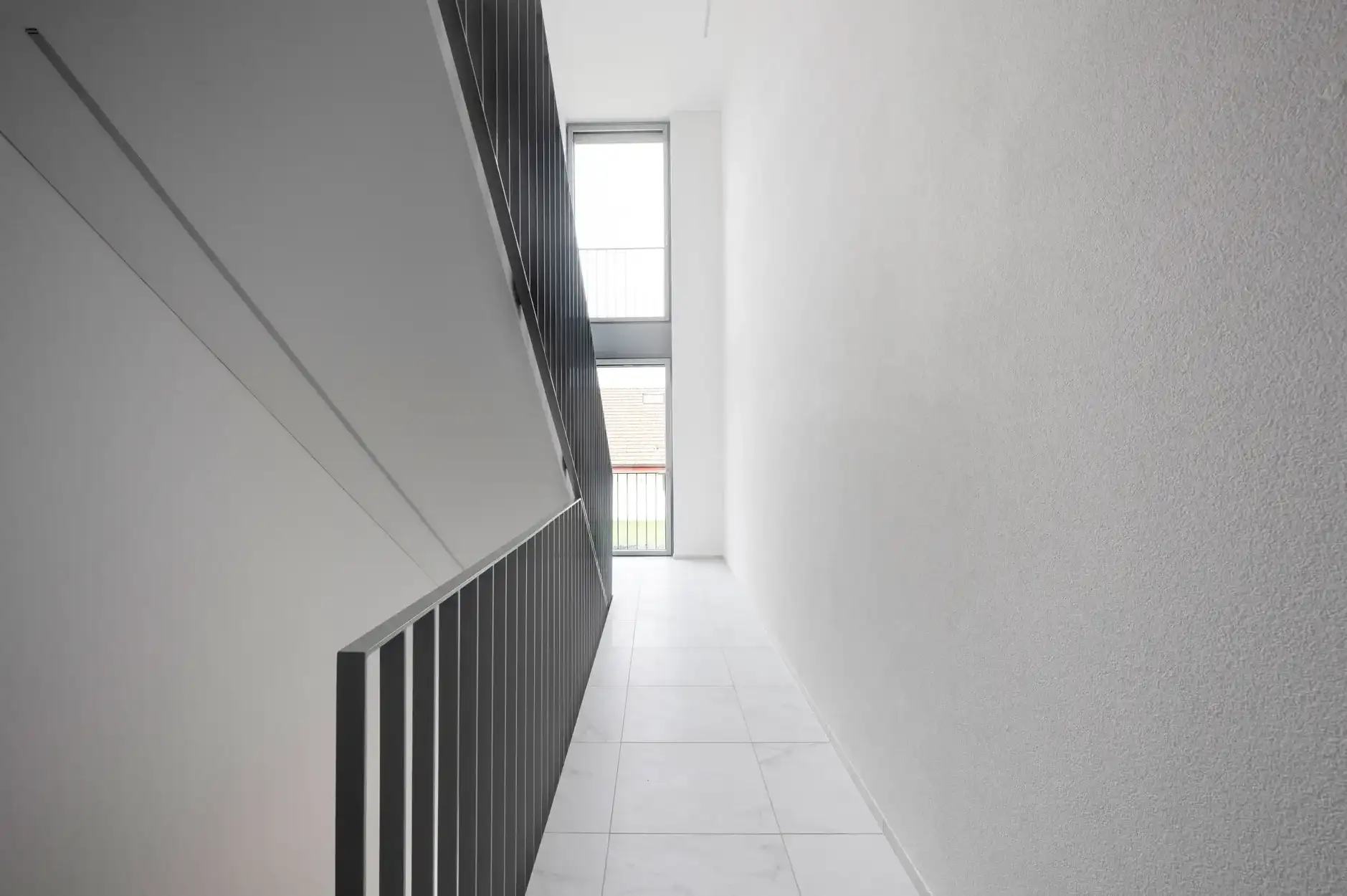 H59 Foto Innen Treppenhaus 02