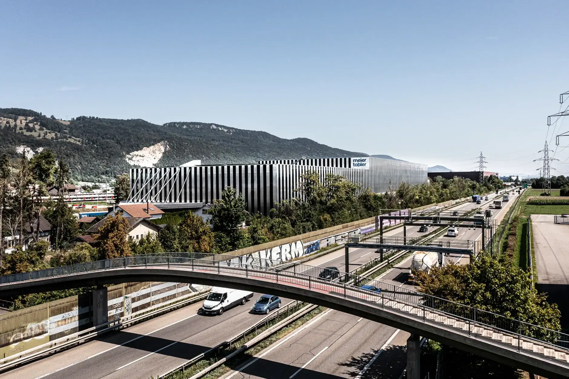 H62 Foto Aussen Autobahn