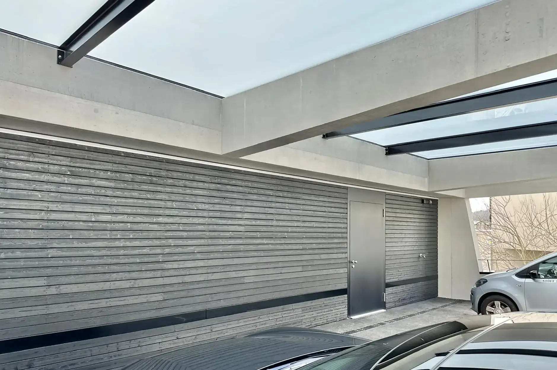 H79 Foto Aussen Vordach