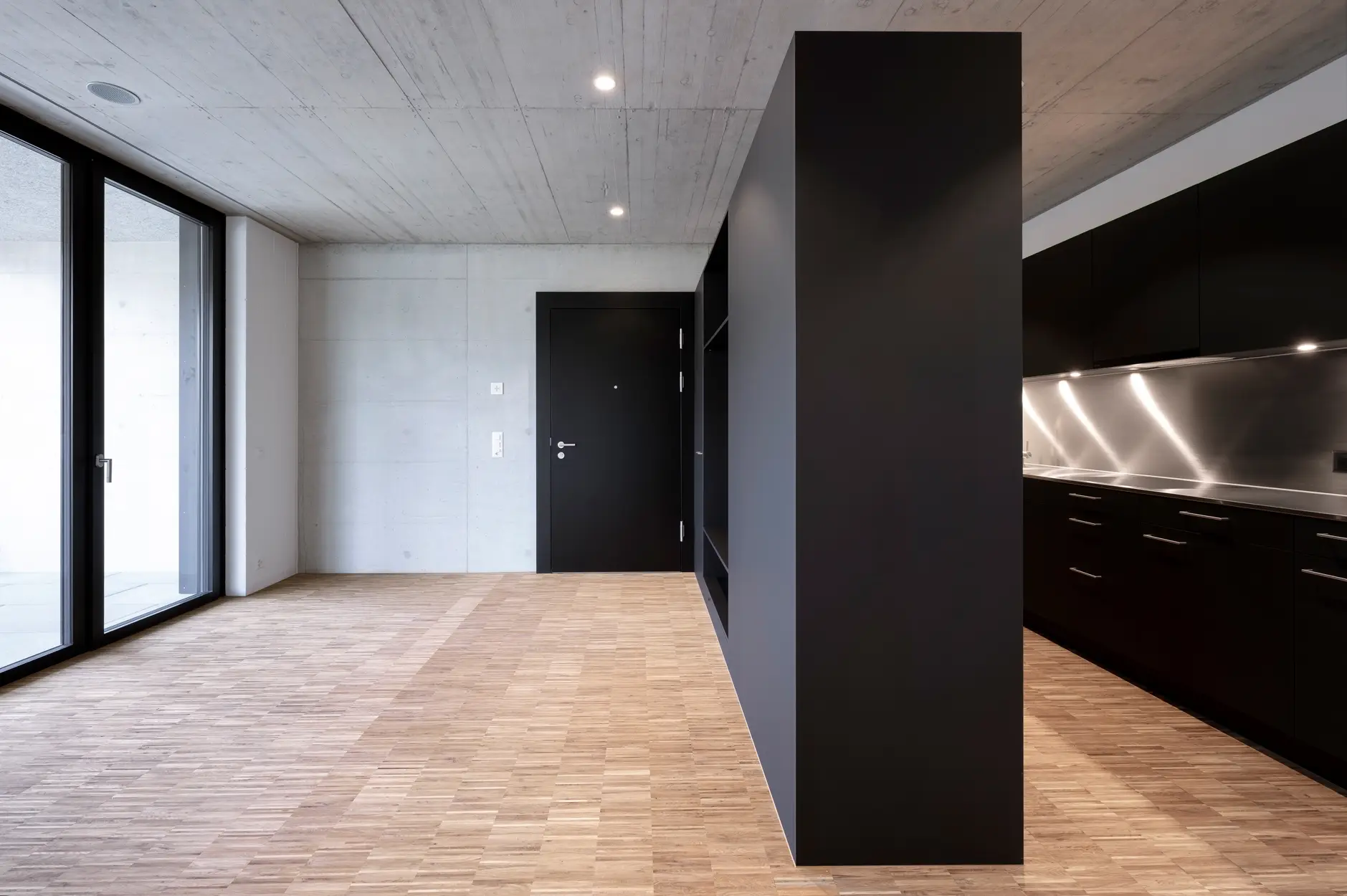 I14 Foto Innen Wohnen Essen Kochen 02