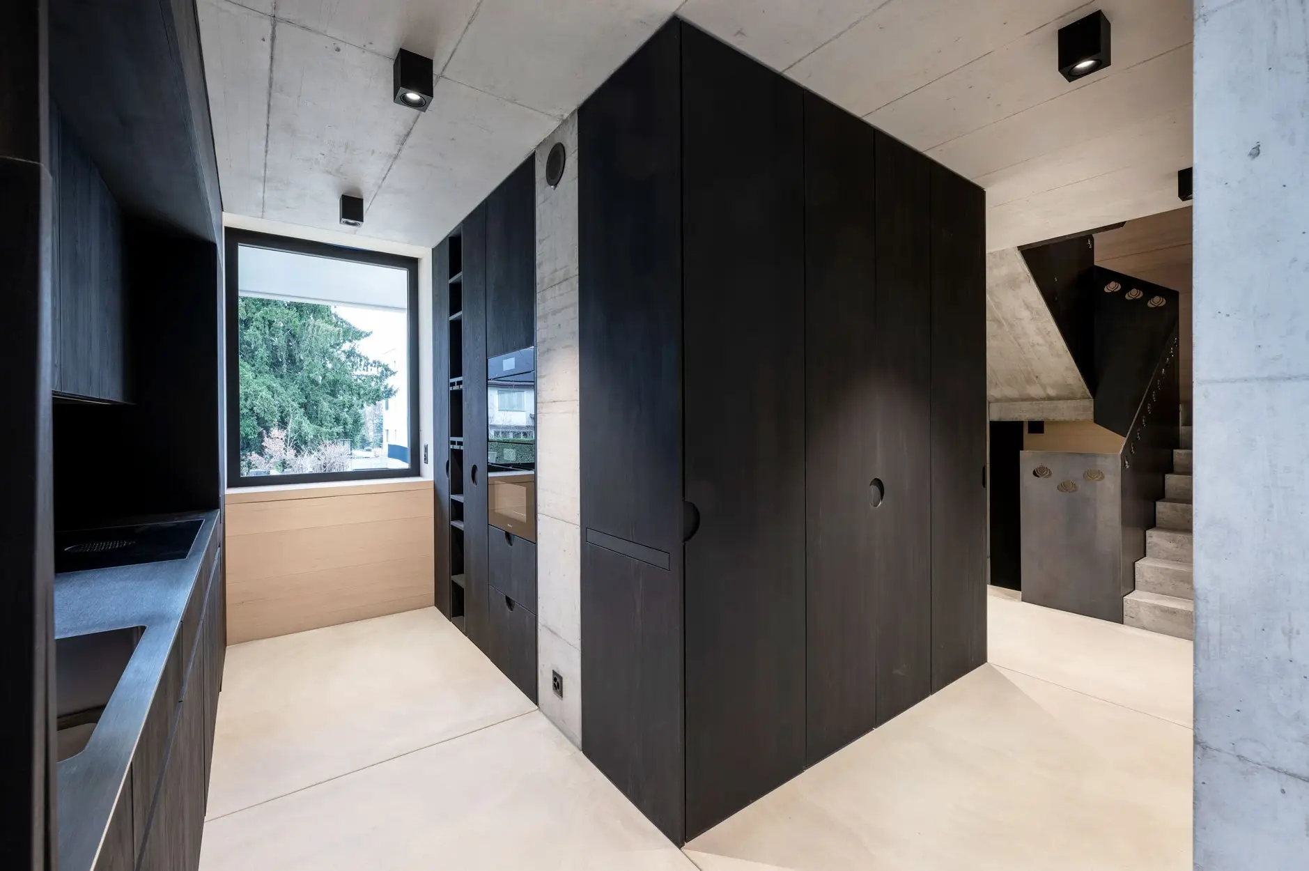 I54 Foto Innen Kueche 02