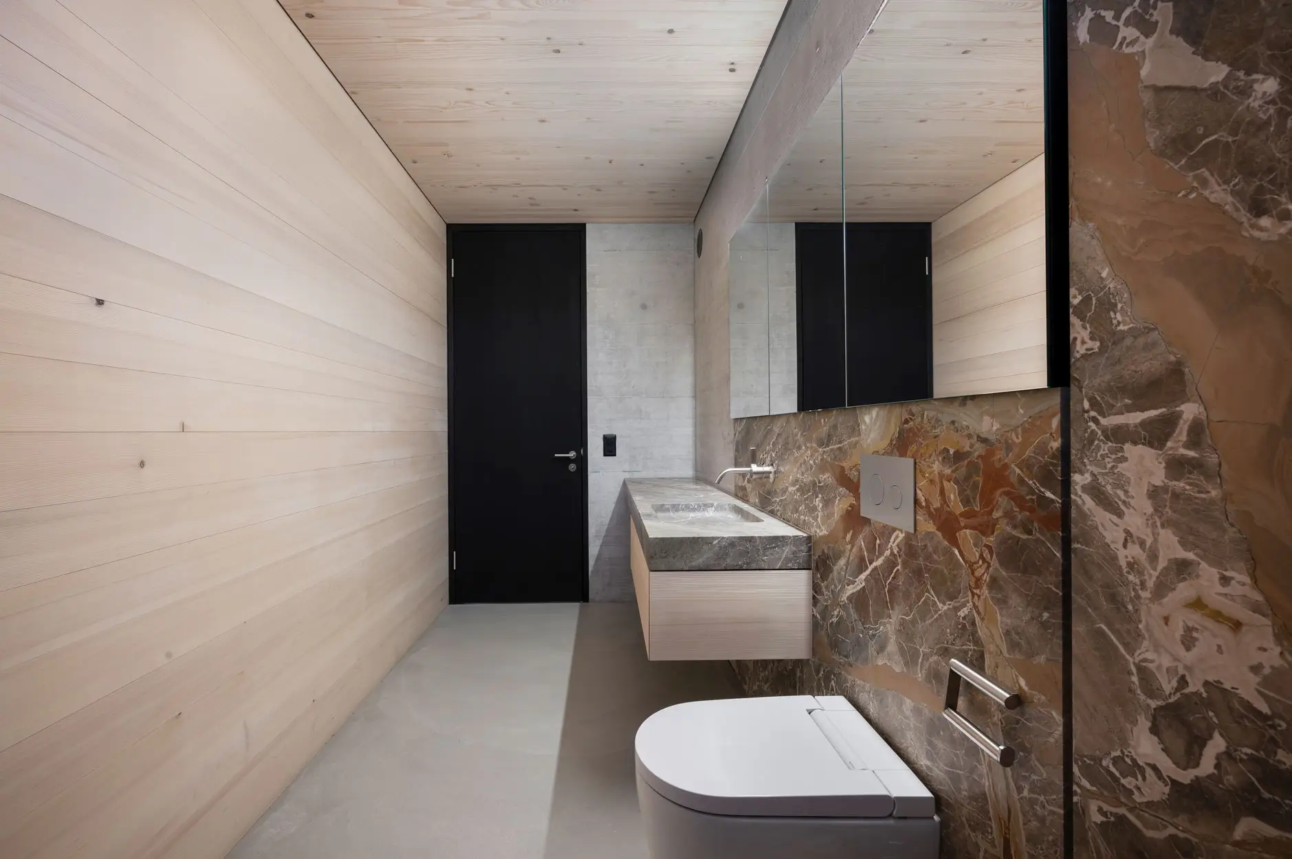 I54 Foto Innen Nasszelle Dame 02