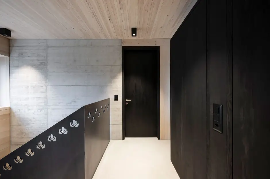 I54 Foto Innen Buero Treppenhaus 02